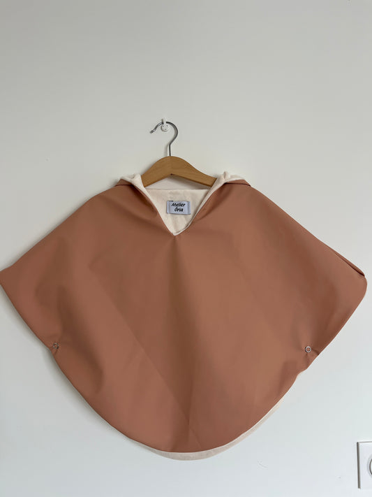 Cape de pluie Rose en stock